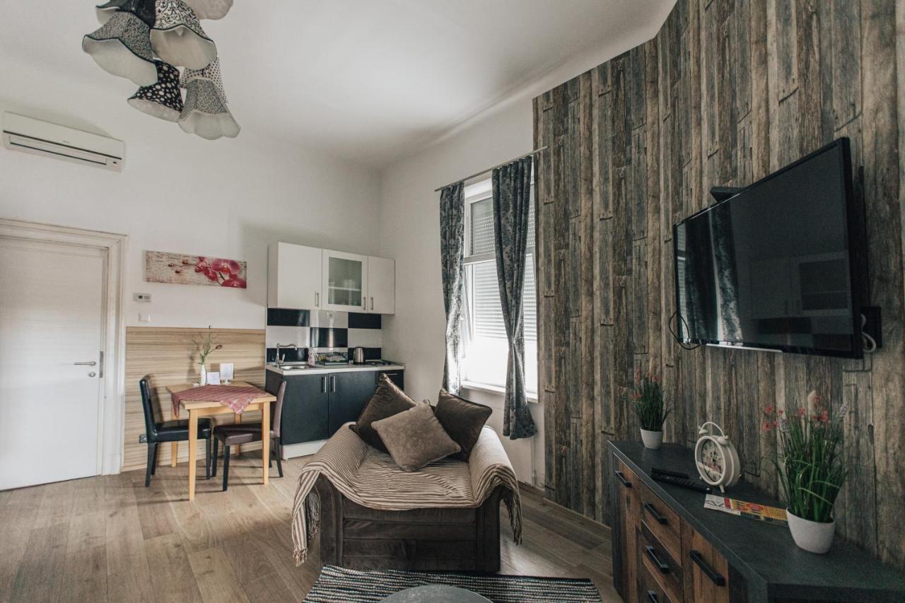 Palmers Apartments And Rooms زغرب المظهر الخارجي الصورة
